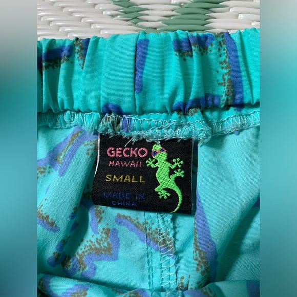 Gecko Hawaii Women's Neon Mint Retro Board Shorts sz small - Picture 3 of 5